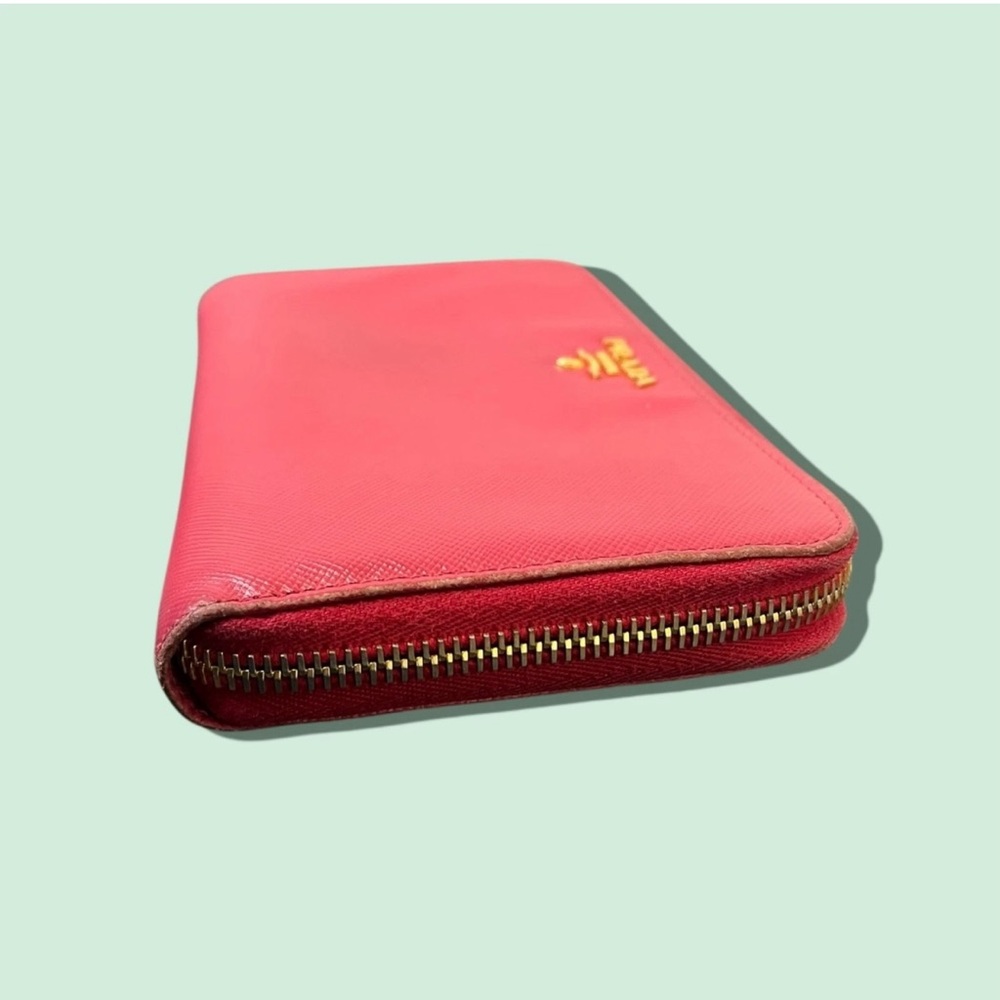 Prada Peonia Pink Saffiano Zippy Wallet – Bold & Chic – Gold Hardware – COA - Picture 2 of 7